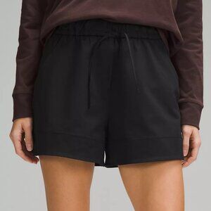 Lululemon Cinchable Waist High-Rise Woven Short 3.5"
